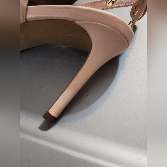 Kate spade USED pink sling bow back pump 8.5 - Picture 10 of 12